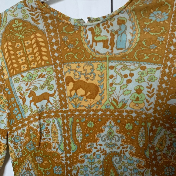 Cutest Vintage Dress - Picture 2 of 6